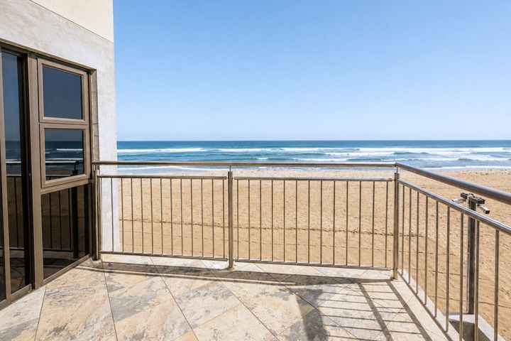 4 Bedroom House For Sale in Mile 4, Swakopmund