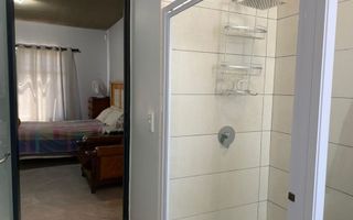 8 Bedroom House For Sale in Henties Bay