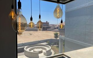 8 Bedroom House For Sale in Henties Bay