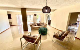 3 Bedroom House For Sale in Windhoek Central, Windhoek