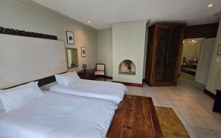 9 Bedroom House For Sale in Vogelstrand, Swakopmund