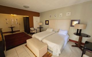 9 Bedroom House For Sale in Vogelstrand, Swakopmund