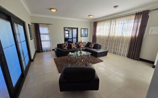 5 Bedroom House For Sale in Hage Heights, Swakopmund