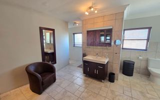 5 Bedroom House For Sale in Hage Heights, Swakopmund