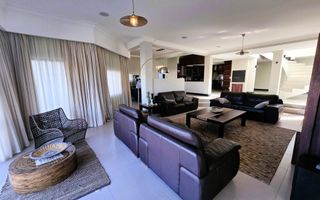 5 Bedroom House For Sale in Hage Heights, Swakopmund