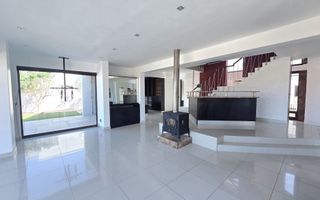 8 Bedroom House For Sale in Kramersdorf, Swakopmund