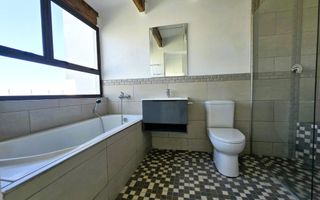 8 Bedroom House For Sale in Kramersdorf, Swakopmund