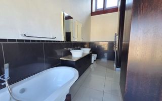 8 Bedroom House For Sale in Kramersdorf, Swakopmund