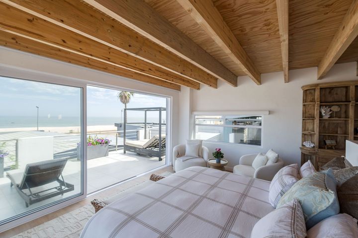 4 Bedroom House For Sale in Vineta, Swakopmund