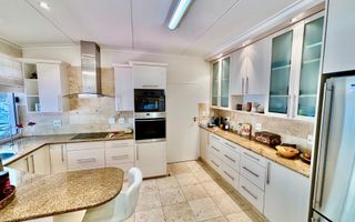 2 Bedroom House For Sale in Windhoek Central, Windhoek