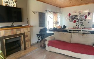 3 Bedroom House For Sale in Lagoon