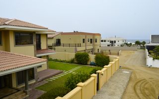 4 Bedroom House To Rent in Vogelstrand, Swakopmund