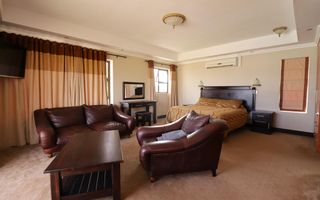 4 Bedroom House To Rent in Vogelstrand, Swakopmund