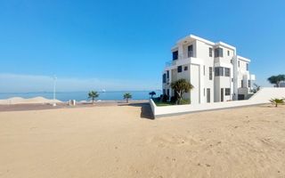 4 Bedroom House For Sale in Afrodite Beach