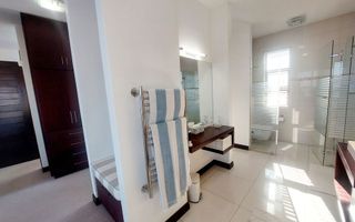 4 Bedroom House For Sale in Afrodite Beach