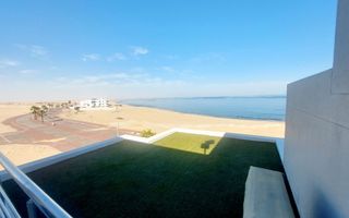 4 Bedroom House For Sale in Afrodite Beach