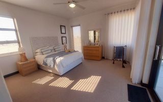 4 Bedroom House For Sale in Afrodite Beach