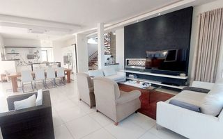4 Bedroom House For Sale in Afrodite Beach