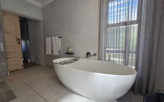5 Bedroom House For Sale in Swakopmund Central, Swakopmund