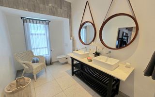 5 Bedroom House For Sale in Swakopmund Central, Swakopmund