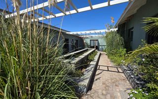 5 Bedroom House For Sale in Swakopmund Central, Swakopmund
