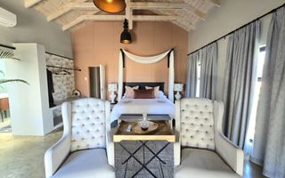 5 Bedroom House For Sale in Swakopmund Central, Swakopmund
