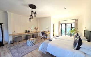 5 Bedroom House For Sale in Swakopmund Central, Swakopmund