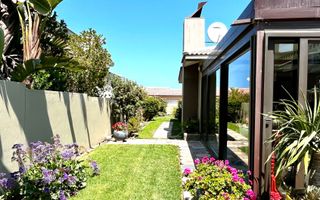 3 Bedroom House For Sale in Vogelstrand, Swakopmund