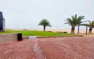 3 Bedroom Apartment For Sale in Dolphin Beach