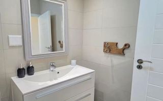 2 Bedroom Apartment For Sale in Swakopmund Central, Swakopmu...