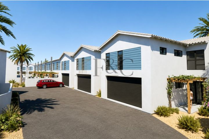 3 Bedroom Sectional Title For Sale in Tamariskia, Swakopmund