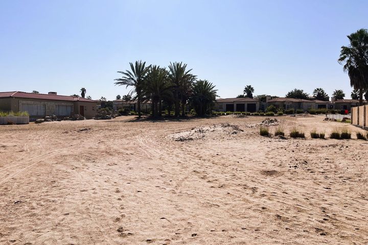 House For Sale in Rossmund Golf Estate, Swakopmund
