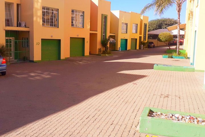 2 Bedroom House For Sale in Windhoek Central, Windhoek