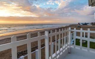 10 Bedroom House For Sale in Vogelstrand, Swakopmund