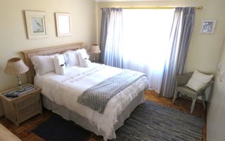 8 Bedroom House For Sale in Vineta, Swakopmund