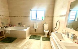 8 Bedroom House For Sale in Vineta, Swakopmund