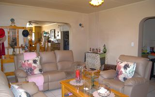 5 Bedroom Freehold For Sale in Walvis Bay Central