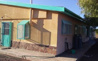 3 Bedroom Farm For Sale in Karasburg