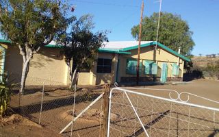 3 Bedroom Farm For Sale in Karasburg