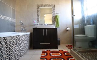 3 Bedroom Duplex For Sale in Langstrand