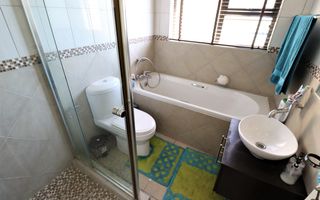 3 Bedroom Duplex For Sale in Langstrand