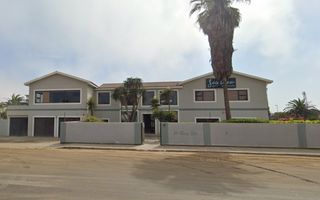 9 Bedroom House For Sale in Vineta, Swakopmund