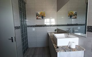 2 Bedroom Apartment For Sale in Walvis Bay Central
