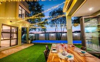 9 Bedroom House For Sale in Eros, Windhoek