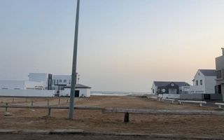 2 Bedroom House For Sale in Mile 4 Extension 1, Swakopmund