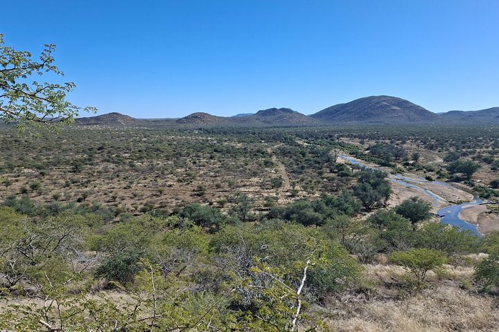 Farm For Sale in Okahandja