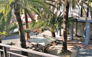 Office / Retail / Mixed Use To Rent in Southern Industrial A...