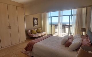 2 Bedroom House For Sale in Dolphin Beach