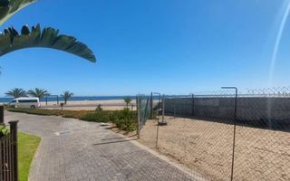 2 Bedroom House For Sale in Dolphin Beach