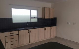 3 Bedroom House To Rent in Mile 4 Extension 1, Swakopmund